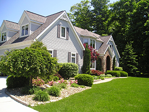 Landscapers and Lawncare Services in Louisville, MS